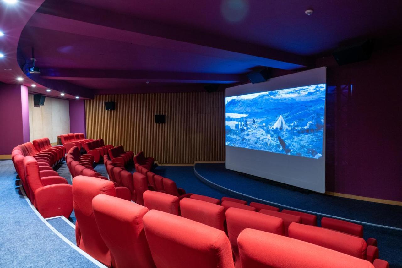 Lara Barut Collection Hotel Antalya Luaran gambar The cinema