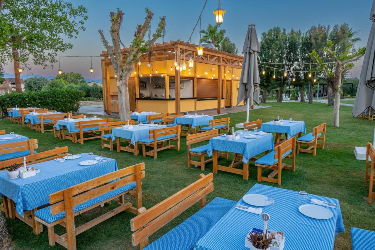 Lara Barut Collection Hotel Antalya Luaran gambar The restaurant