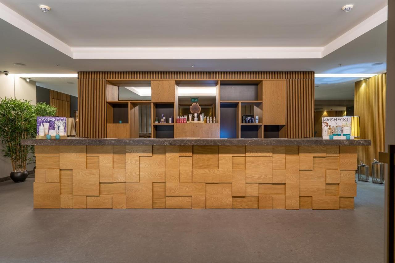 Lara Barut Collection Hotel Antalya Luaran gambar Reception desk at the hotel